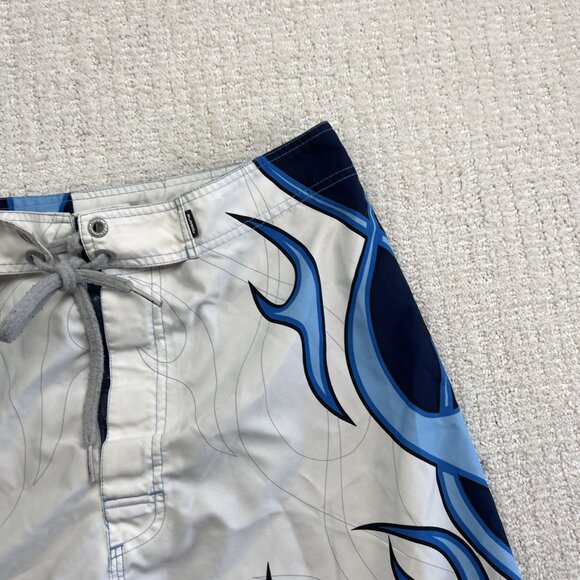 Y2K Men's Ripzone Blue Flames Board Shorts Surfer Skate Beach Grunge Men Sz 32 - Picture 3 of 16